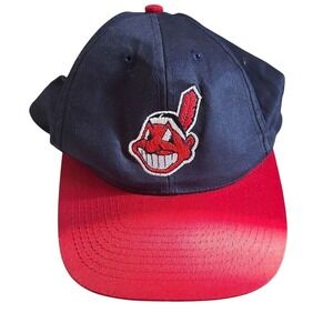 New Vintage 2000s Men's Embroidered Cleveland Indians Baseball Cap OSFA